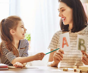 Pós-Graduação <i>Lato Sensu</i>  em Alfabetização e Letramento